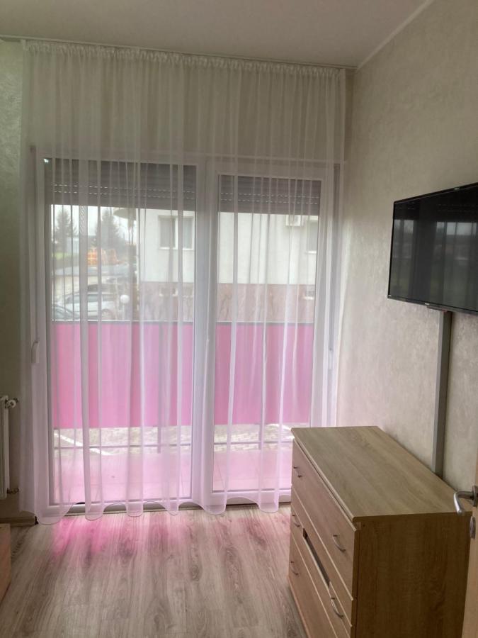 Bhoeme Apartament Oradea Bagian luar foto