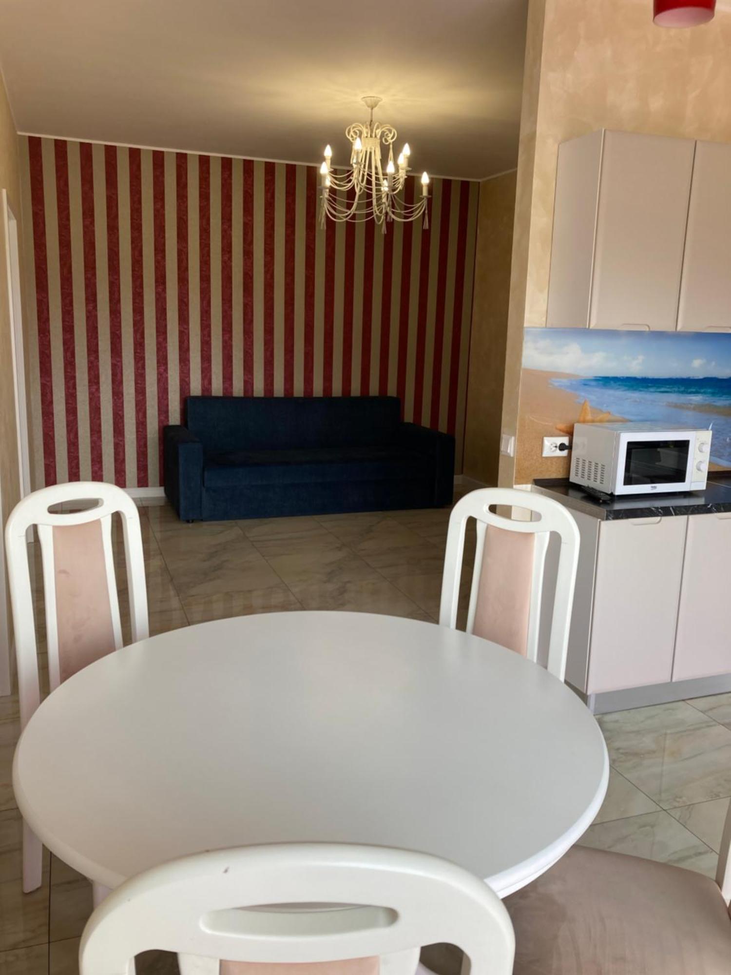 Bhoeme Apartament Oradea Bagian luar foto