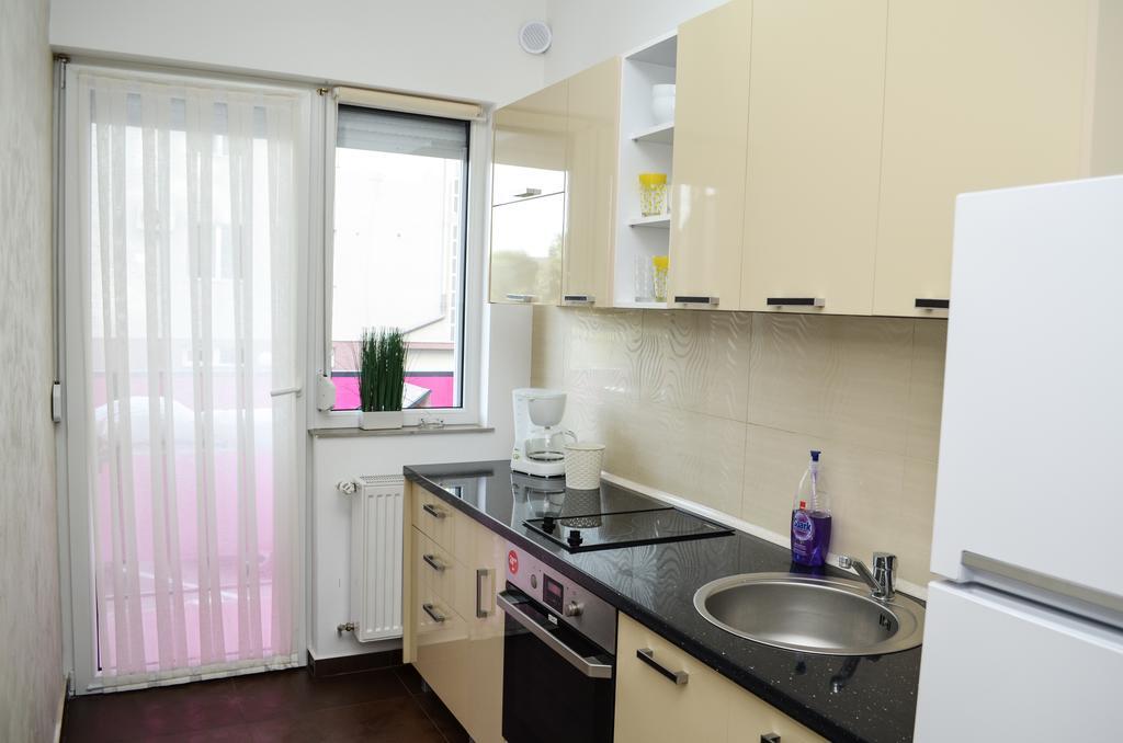 Bhoeme Apartament Oradea Bagian luar foto