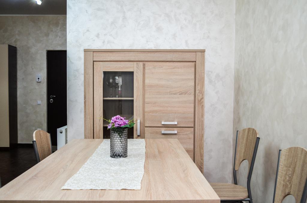 Bhoeme Apartament Oradea Bagian luar foto